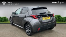 Toyota Yaris 1.5 Hybrid Design 5dr CVT Hybrid Hatchback